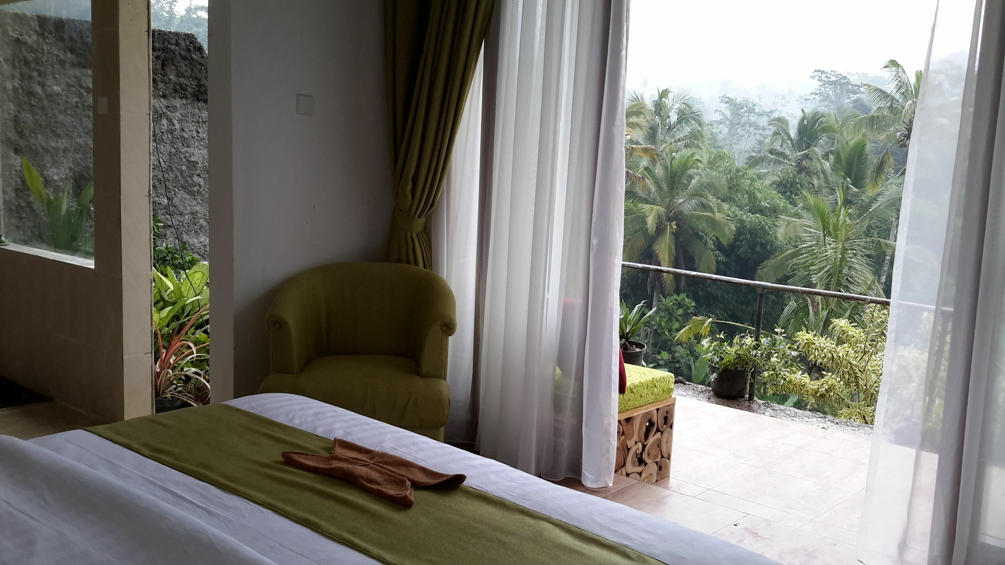 The Aura Shanti Retreat Baturiti Eksteriør billede